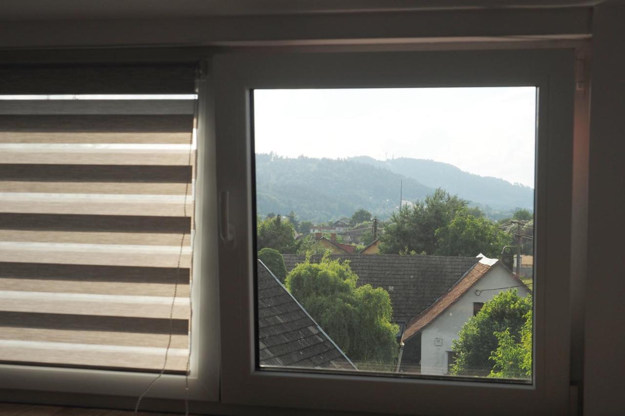 Apartman U Borovice Bila Tremesna Luaran gambar